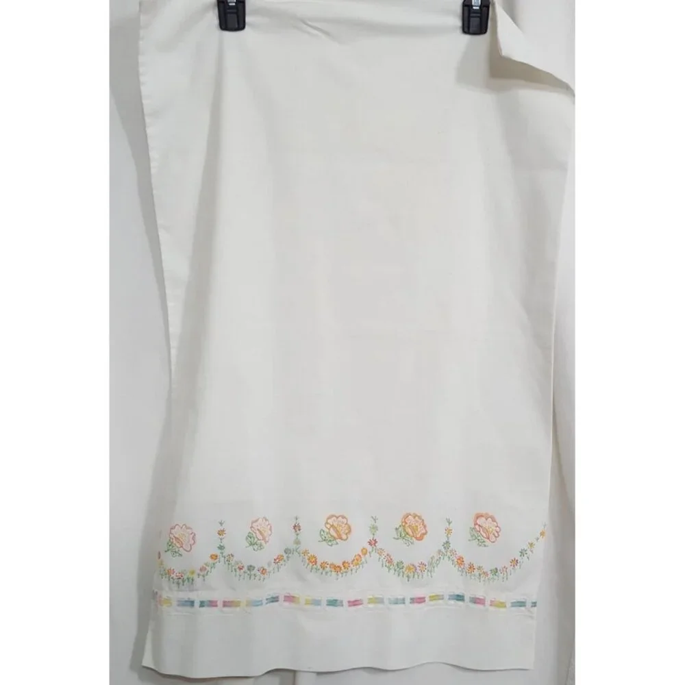 Vintage Hand Painted Pillowcase White Orange Flowers Ribbon Trim - Picture 6 of 6